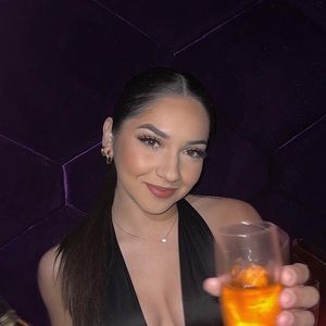 Meet your Posher, Ahtziri